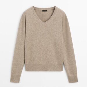 Medium ZARA NWT V-neck, fitted, beige,  knit sweater